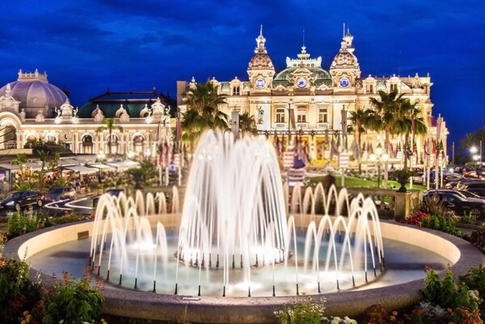 Visite o Casino Monte Carlo